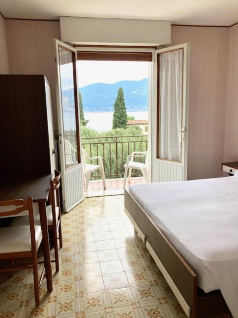 Hotel Zanetti Torri Del Benaco Extérieur photo